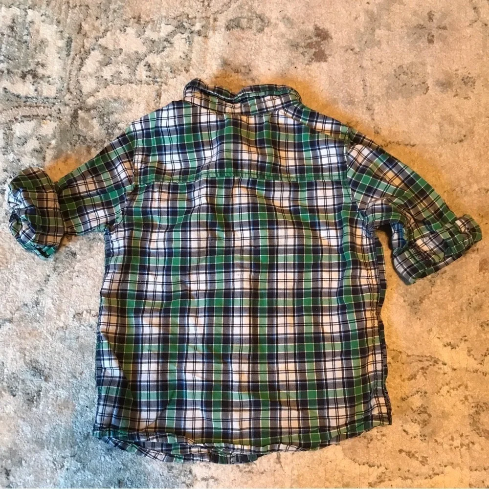 🧸Carters Button Down Shirt